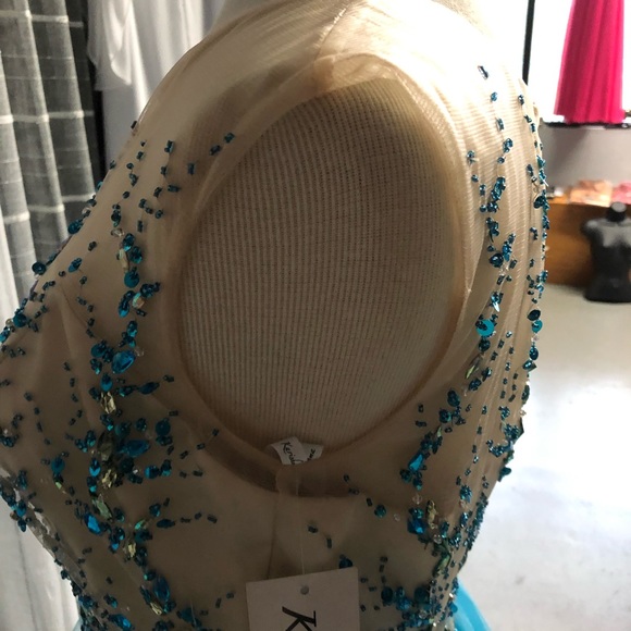 Turquoise & Nude Short Formal Dress Size 14 by Karishma - Picture 5 of 8